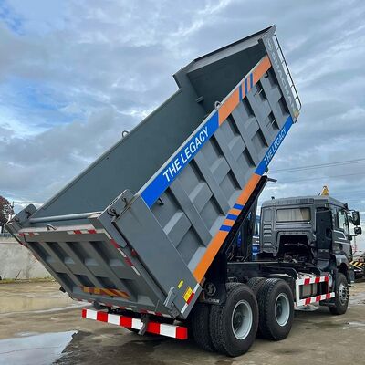 Comprar Caminhão Basculante Diesel Yuchai H3000 6x4 Direção Esquerda Euro 2 Transportador de Combustível Pesado online manufacture