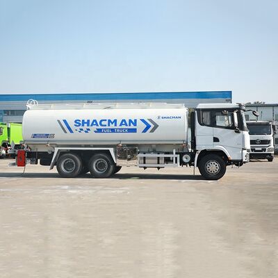 comprar Caminhão petroleiro X3000 6x4 com tração à direita e transmissão manual para distribuição de combustível online manufacture