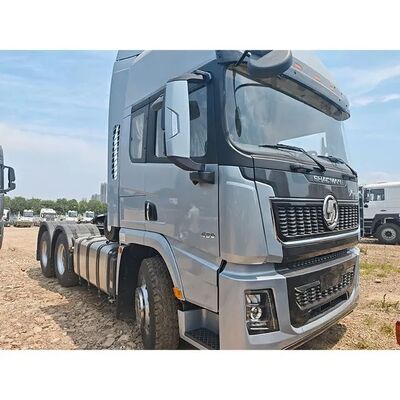 comprar Camión tractor Shacman con motor de 380 CV, tanque de combustible de aleación de aluminio de 400L y neumático radial 12.00R20 para transporte de carga pesada online manufacture