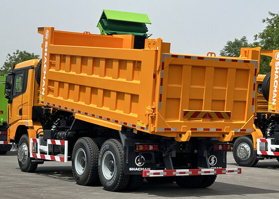 comprare Customisable OEM ODM Multi-Axle Heavy Duty Steel Dump Truck con serbatoio di combustibile in lega di alluminio da 400L EURO III Emission Standard e 385 HP Power online manufacture