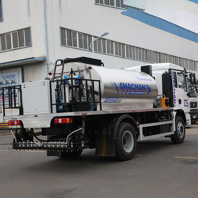주문 4×2 아스팔트 분무기 트럭 SHACMAN L3000, 210HP, 도로 유지 보수 유통 차량 online manufacture