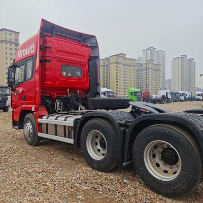 Buy Shacman X3000 6×4 Tractor Truck 460HP Diesel 600L Aluminum Fuel Tank for Heavy Duty Fleet Haulage online manufacture
