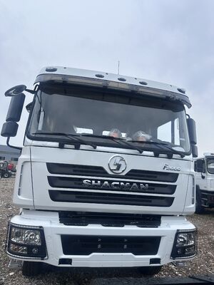 Besorgen SHACMAN F3000 6x4 430HP Traktor-Lkw SX4255JV384 Linksgetriebener Dual 700L 300L Tanks für Afrika online manufacture